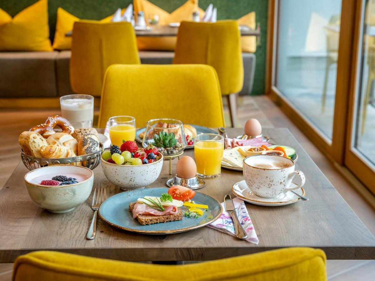 Hotel Frechdachs Bad Füssing エクステリア 写真