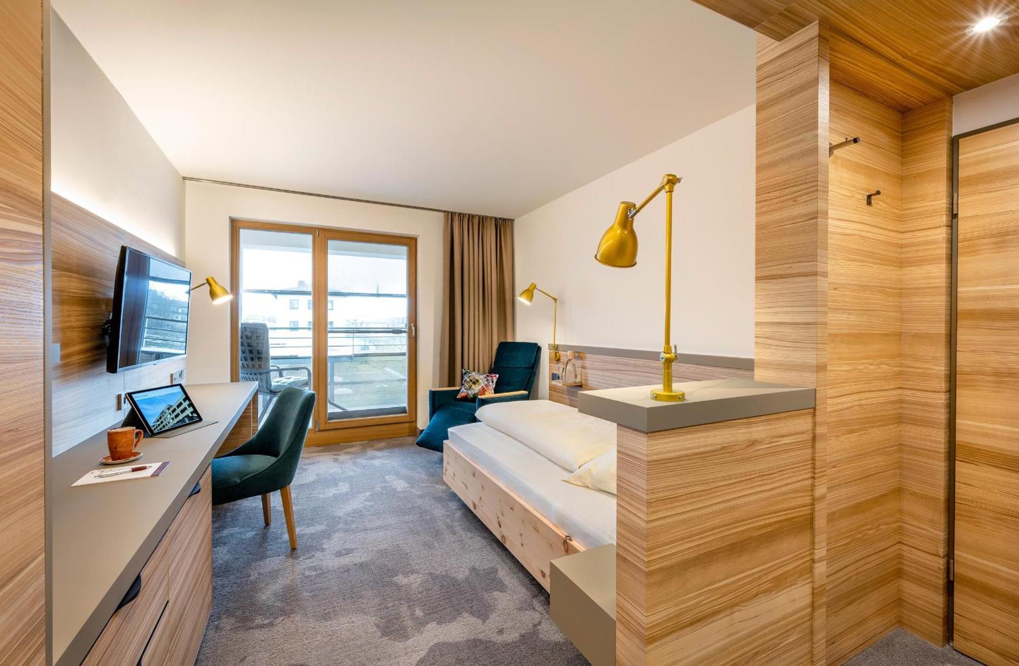 Hotel Frechdachs Bad Füssing エクステリア 写真