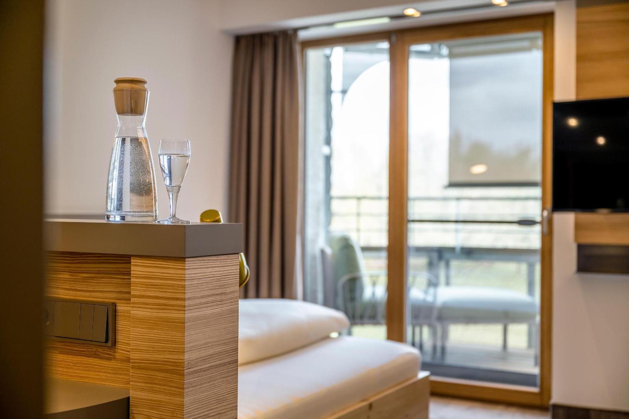 Hotel Frechdachs Bad Füssing エクステリア 写真