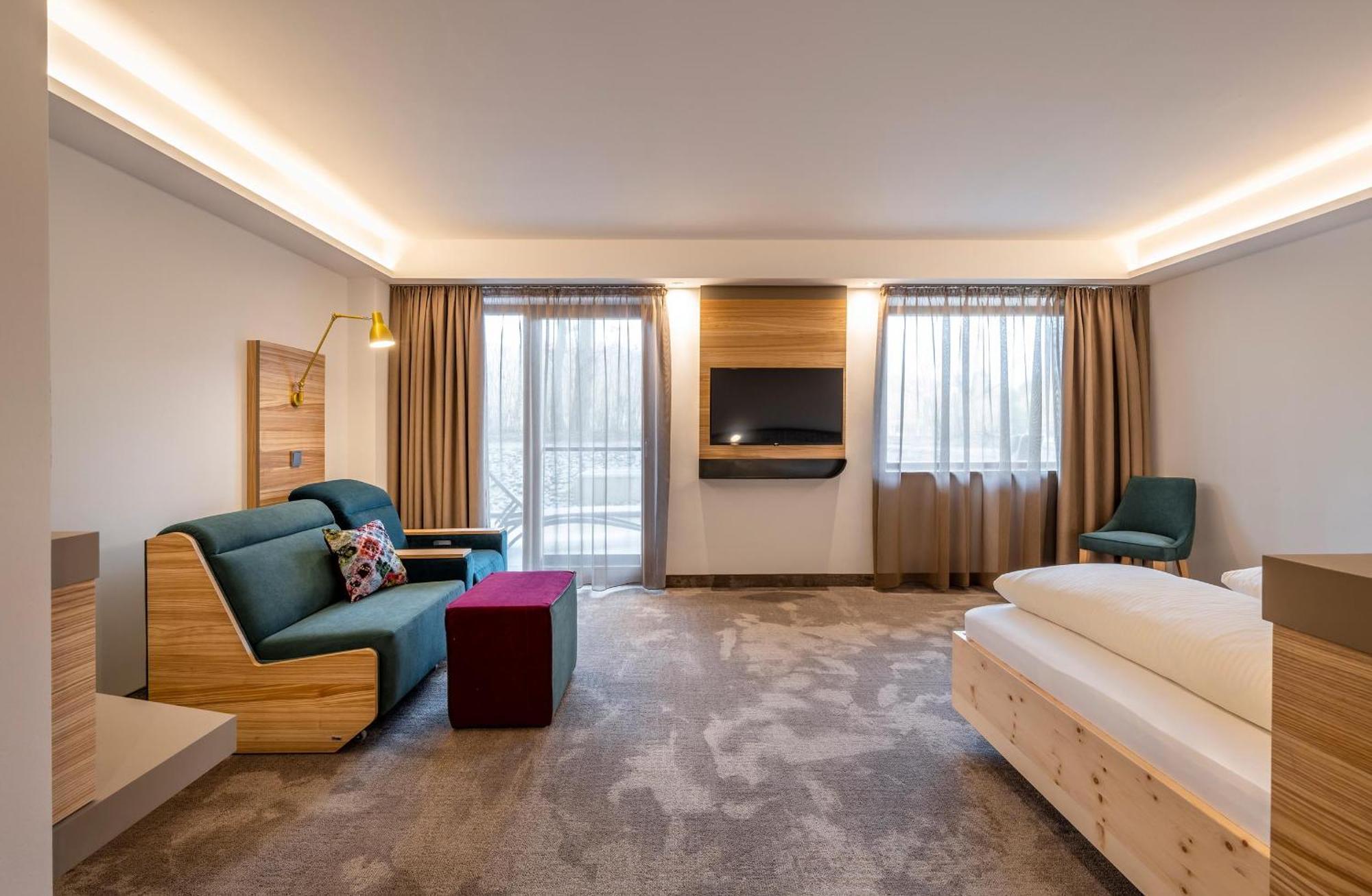 Hotel Frechdachs Bad Füssing エクステリア 写真