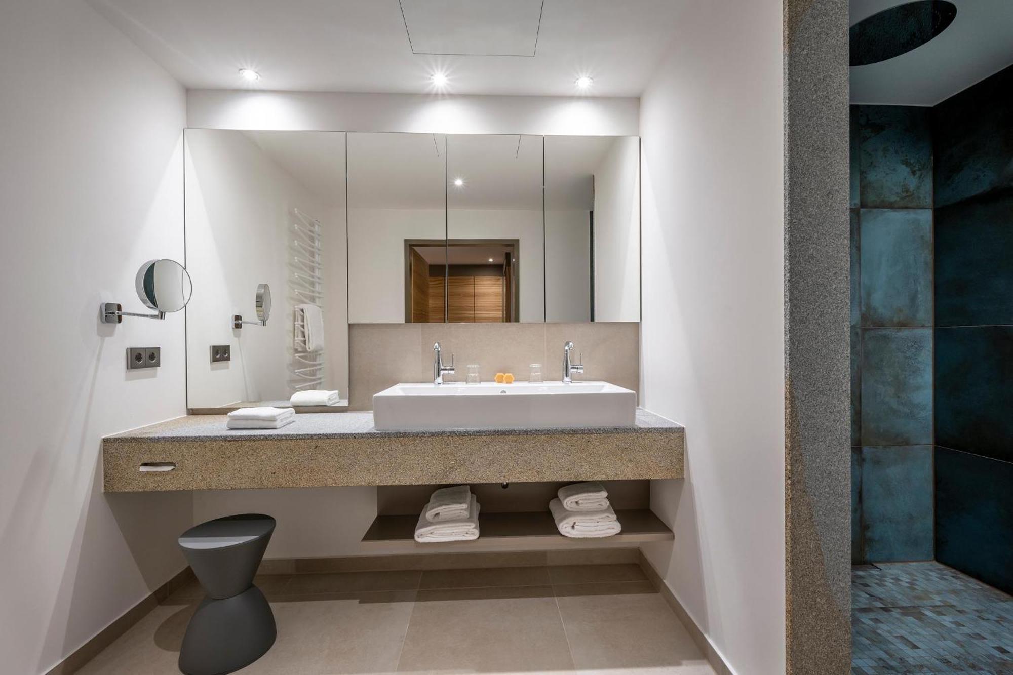 Hotel Frechdachs Bad Füssing エクステリア 写真